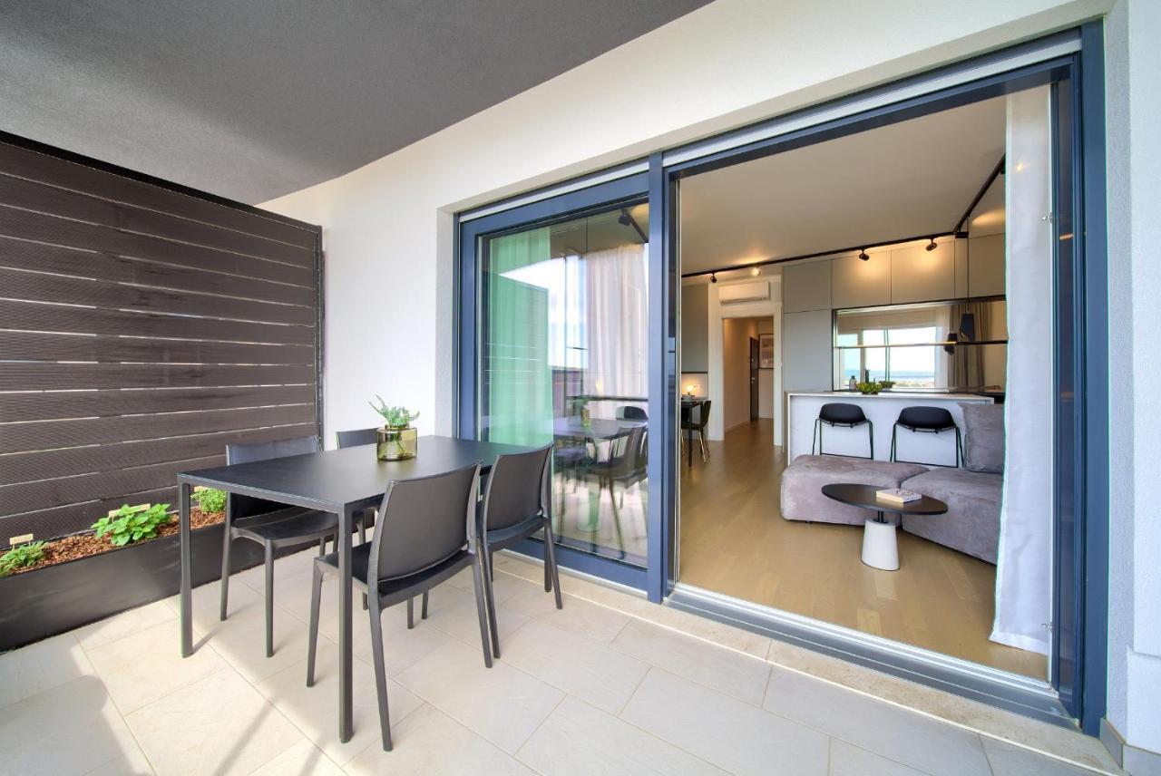 Apartment Diamar With Seaview Krk Town Extérieur photo